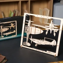 Avion de chasse – UGEARS Puzzle 2,5D en bois<UGEARS models New