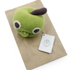 Boîte à musique pomme en crochet "The veggy toys", coton bio<MyuM Hot