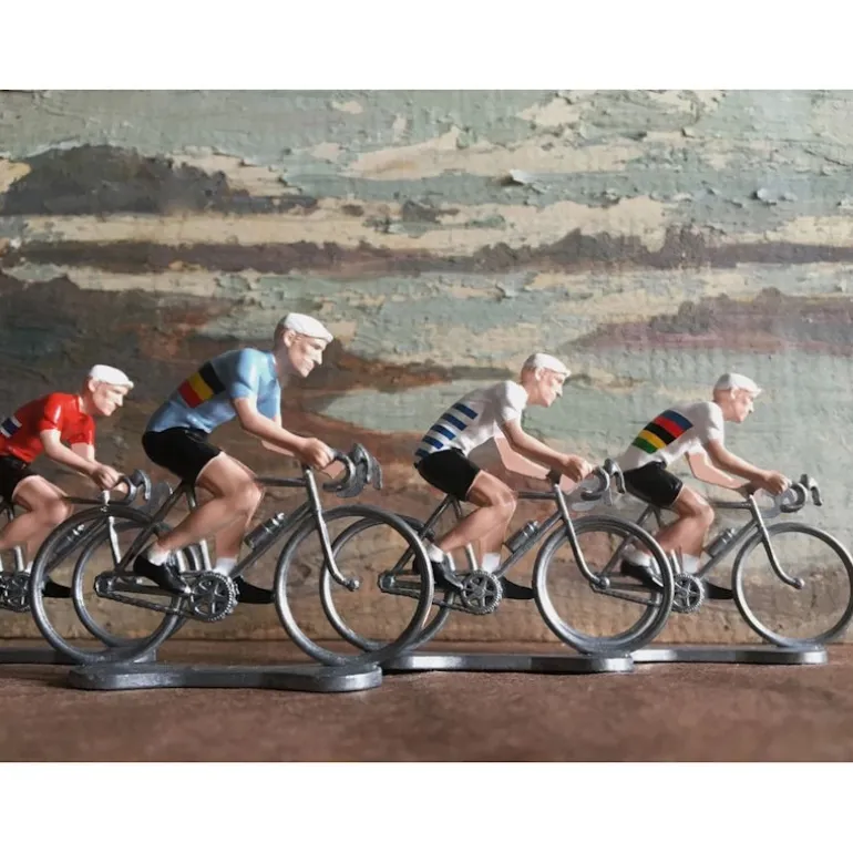 Figurine cycliste maillot champion du monde _ Bernard & Eddy<Bernard & Eddy Fashion