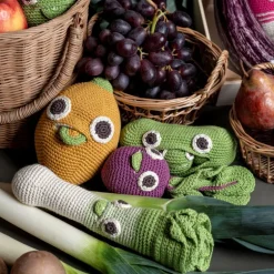 Hochet betterave en crochet "The veggy toys", coton bio<MyuM New