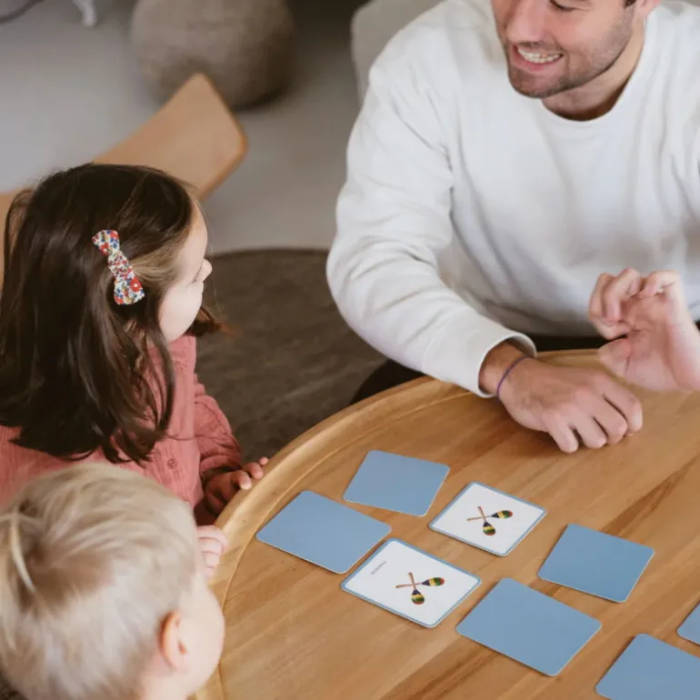 Imagier Giga Mondy, cartes de nomenclature<Observe Montessori Hot