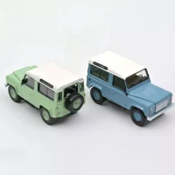 Land Rover Defender 1995 bleu 1-43<NOREV Hot