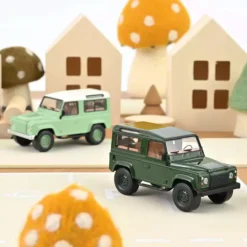 Land Rover Defender 1995 Vert foncé - 1/43<NOREV Fashion