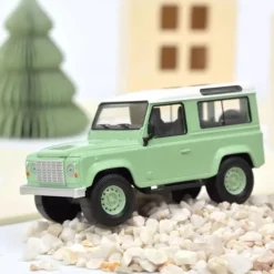 Land Rover Defender 1995 vert 1-43<NOREV Best