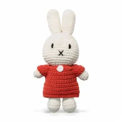 Peluche Miffy en crochet - Just Dutch - robe rouge<Peluches Miffy & Snoopy Fashion