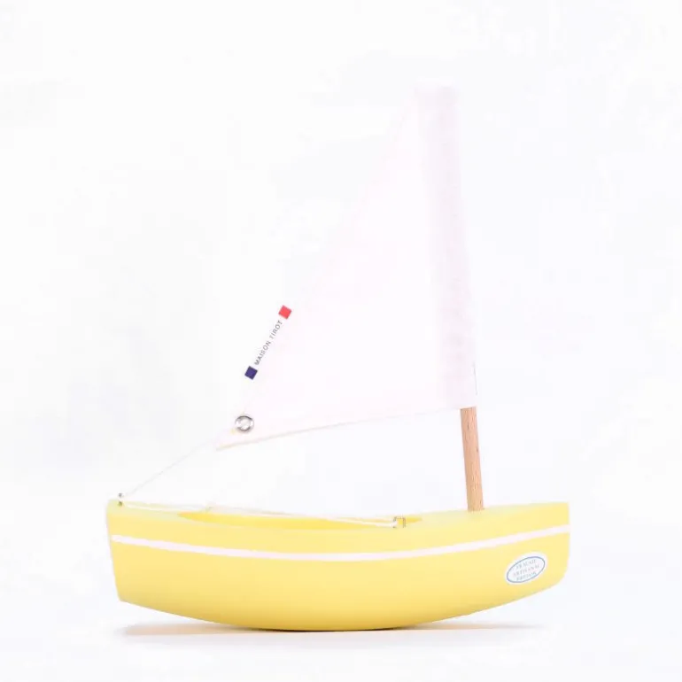 Petit voilier TIROT en bois "Le Bâchi"<Bateaux TIROT Sale