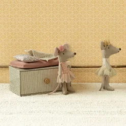 Petite souris danseuse dans son lit à tiroir<Maileg Cheap