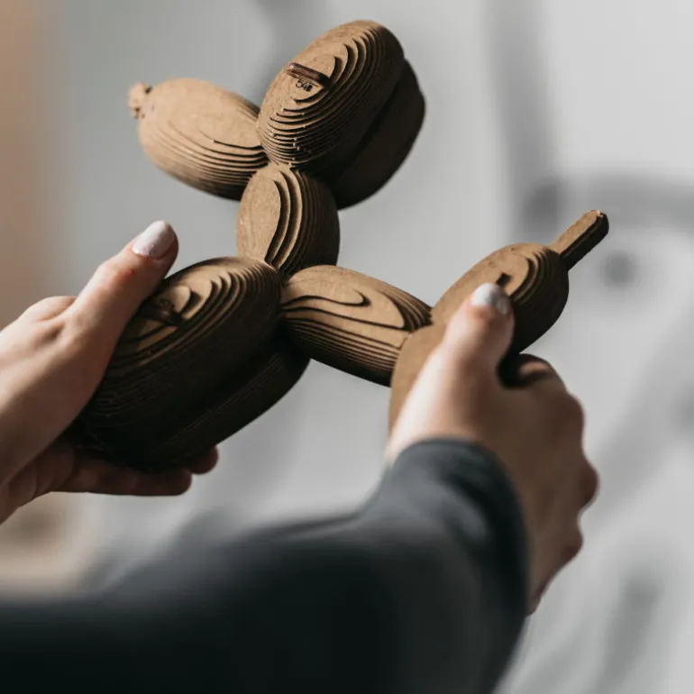 Puzzle sculpture 3D en carton - Chien Ballon -<Cartonic Online