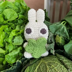 "Pinpin le lapin" hochet pour bébé en crochet en coton bio The veggy toys<MyuM Best