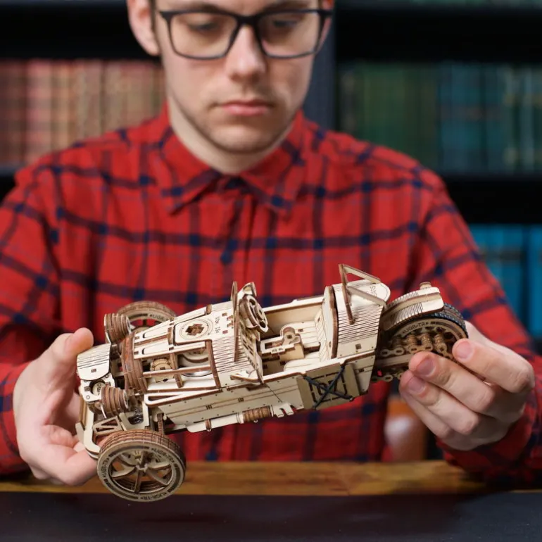 Three Wheeler – UGEARS Puzzle 3D Mécanique<UGEARS models Flash Sale
